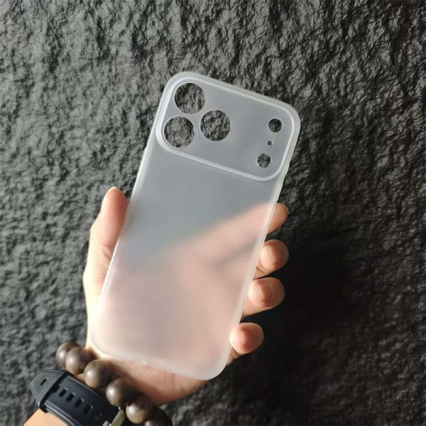 Iphone ultra tanek ovitek bel za iphone 17 pro max